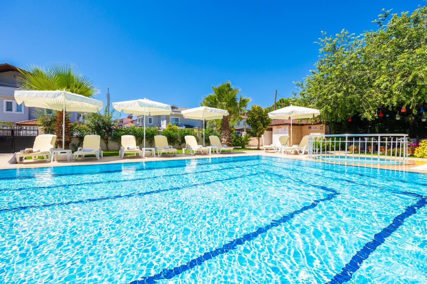 דליאן Safak Oasis Hotel מראה חיצוני תמונה