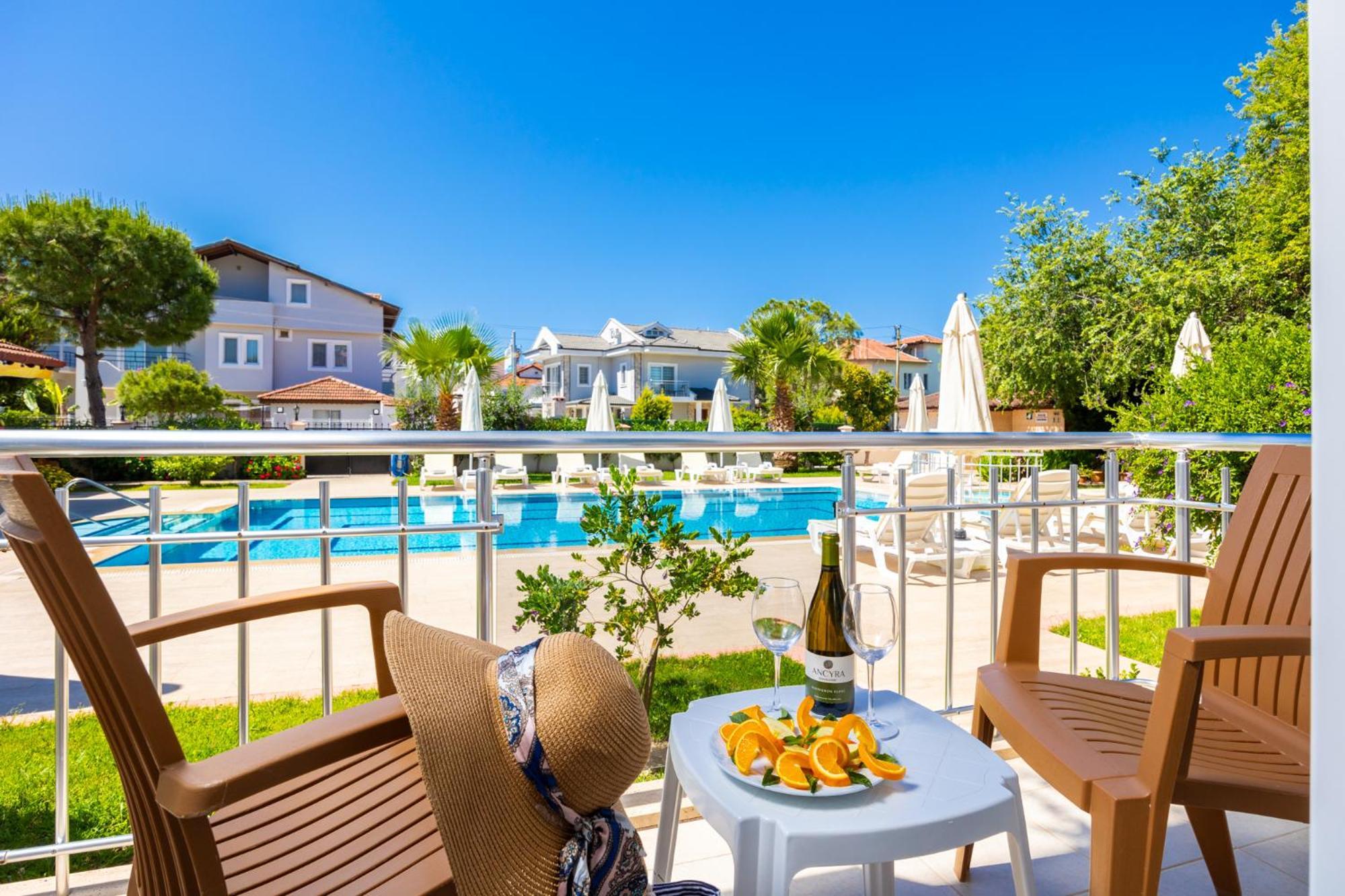 דליאן Safak Oasis Hotel מראה חיצוני תמונה