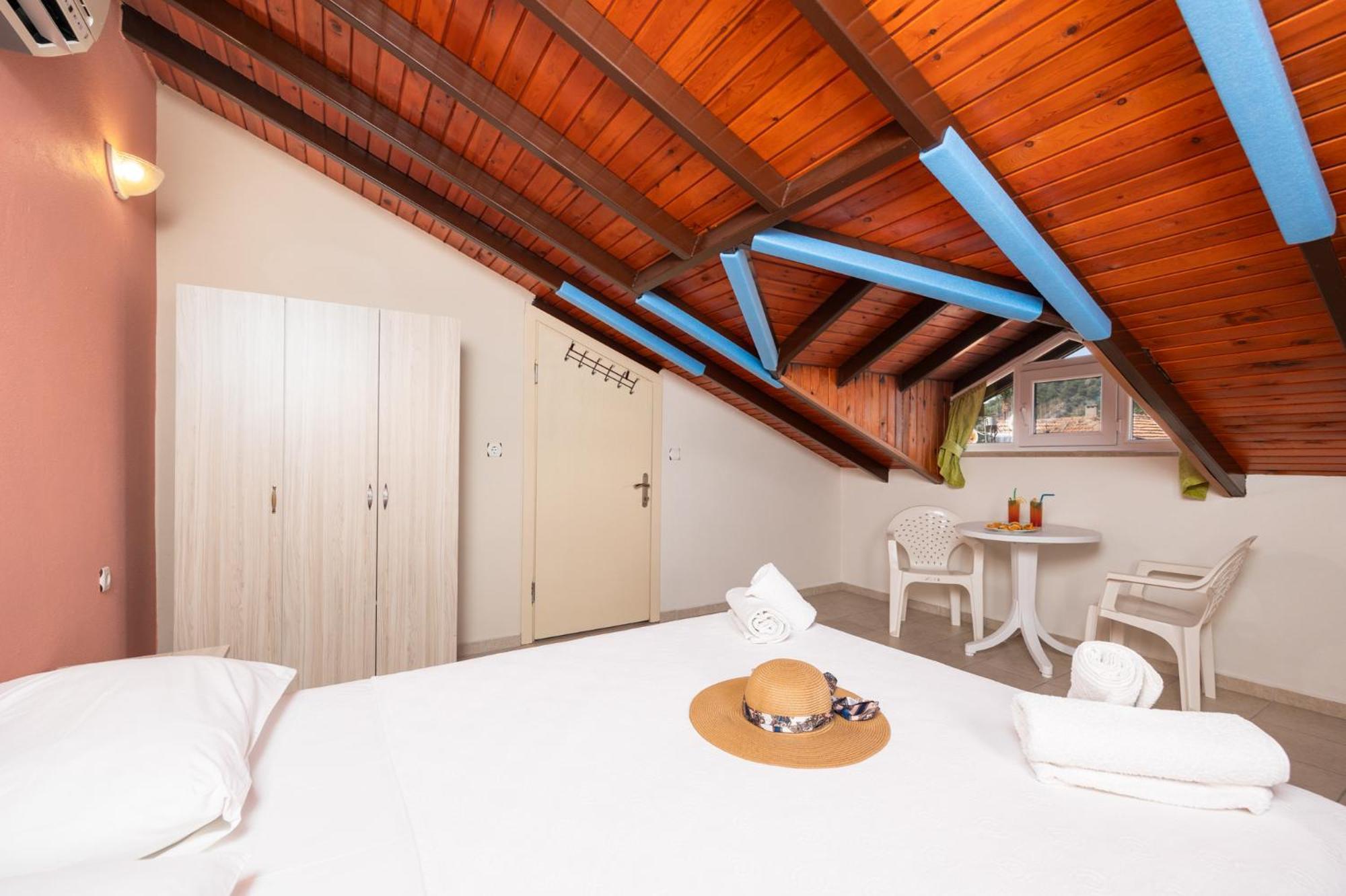 דליאן Safak Oasis Hotel מראה חיצוני תמונה
